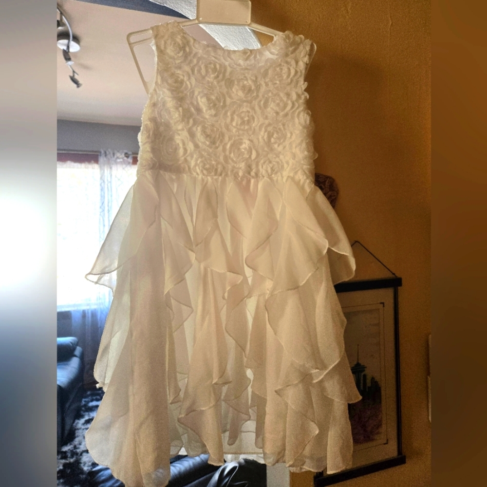 Girl's Elegant White Dress First Communion Dress/Flower Girl Dres